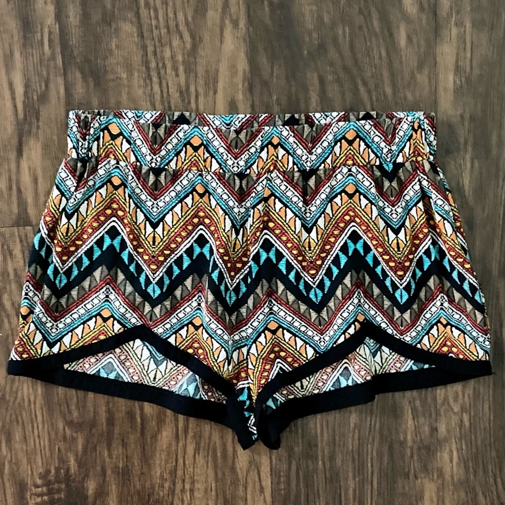 Indikah Printed Stretch Shorts